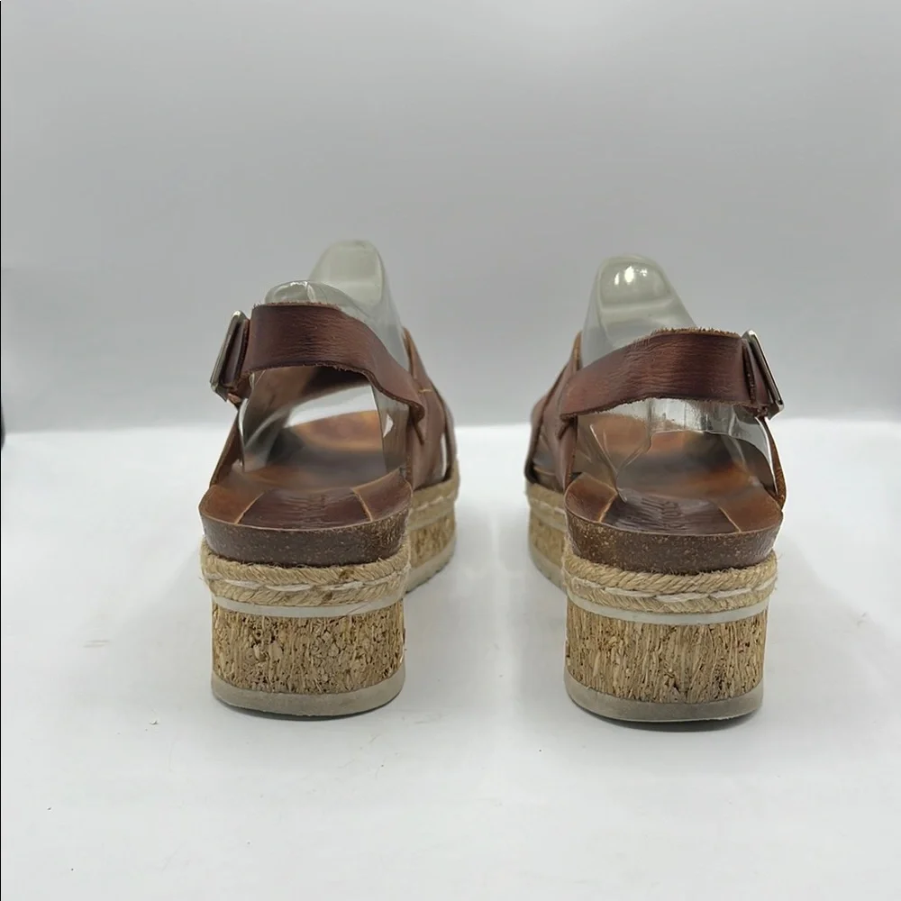 Five Worlds Sz 10 Brown Leather Platform‎ Sandals Crisscross Straps